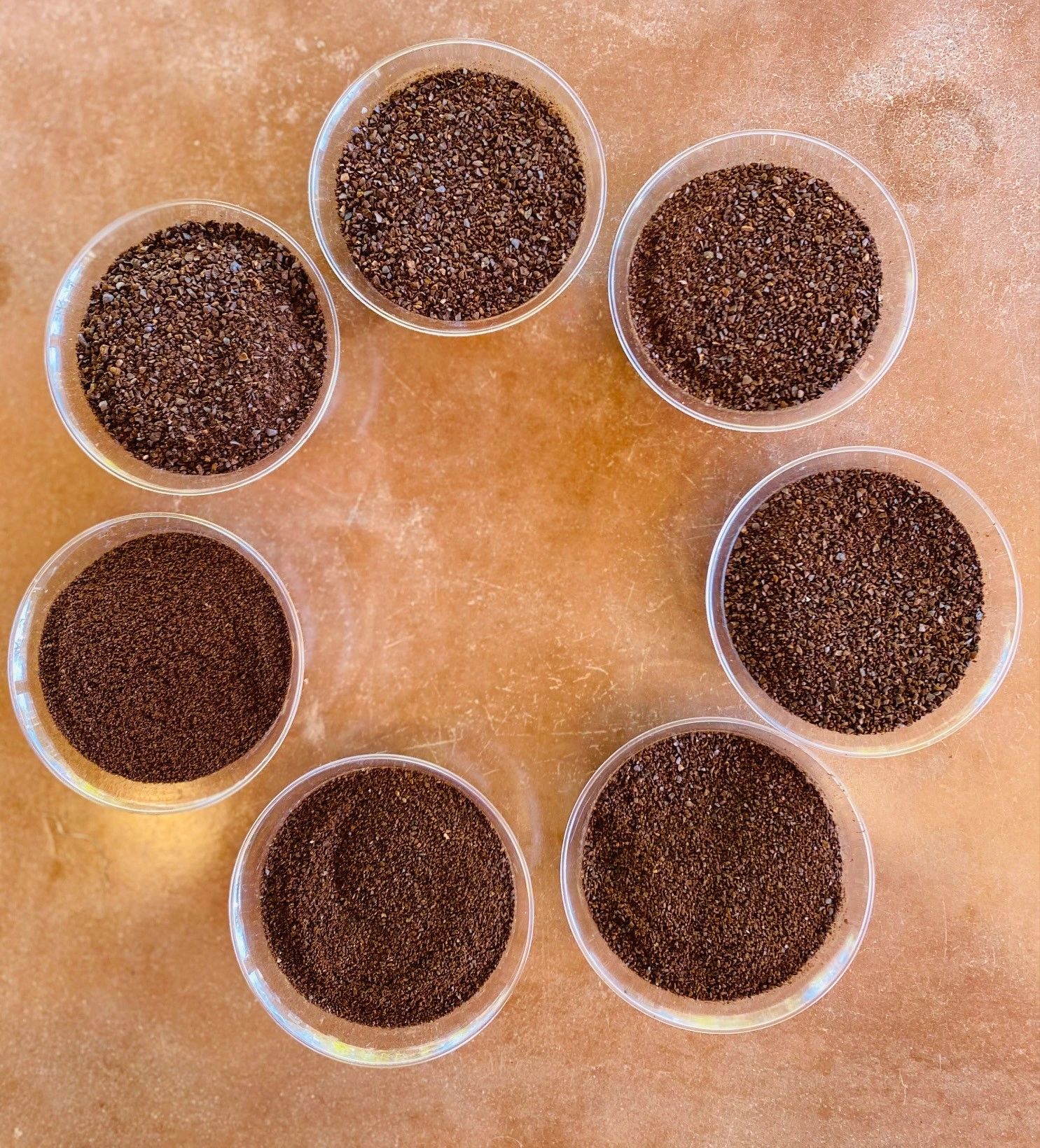 How does grind size affect coffee flavor and taste?